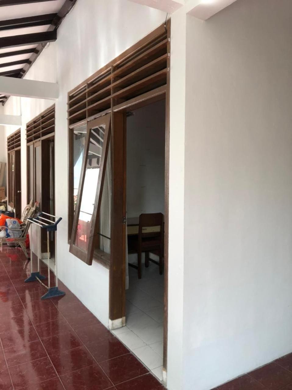 Kupang  Oyo 90482 Rumah Oma Syariah מראה חיצוני תמונה