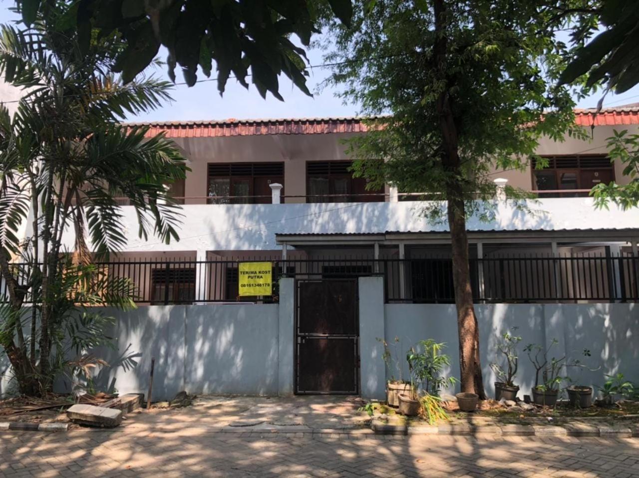 Kupang  Oyo 90482 Rumah Oma Syariah מראה חיצוני תמונה