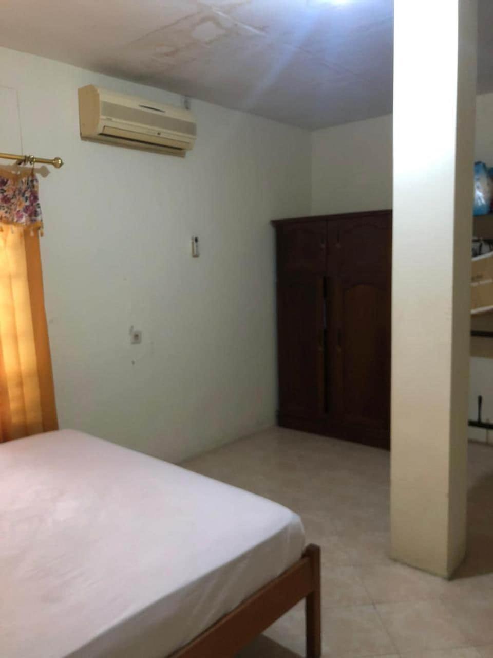 Kupang  Oyo 90482 Rumah Oma Syariah מראה חיצוני תמונה
