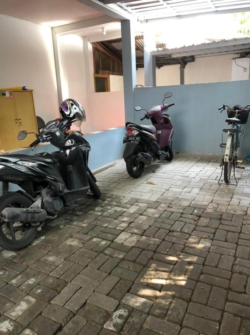 Kupang  Oyo 90482 Rumah Oma Syariah מראה חיצוני תמונה